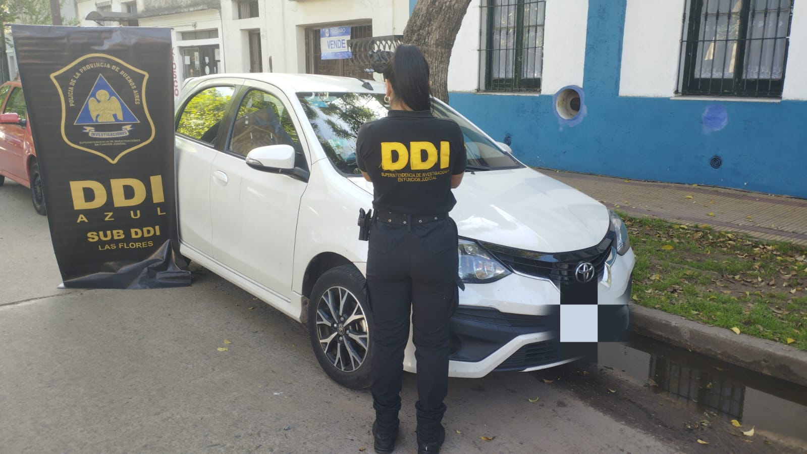 PARTE DE PRENSA- Personal de Sub Delegación Departamental de Investigaciones Las Flores, llevo a cabo allanamiento en la localidad de Martínez, partido de San Isidro por denuncia de un comerciante local  por hecho caratulado estafa