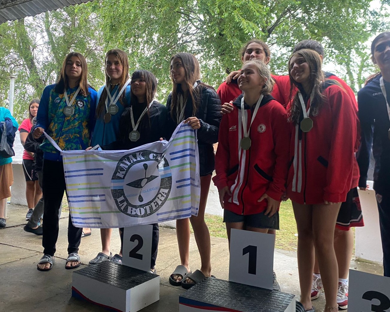 CANOTAJE: FRANCISCA ABREGO, ANA PAULA TORRES DÍAZ Y GUILLERMO SUPATTO SE DESTACARON EN EL CAMPEONATO ARGENTINO Y SELECTIVO DE MENORES