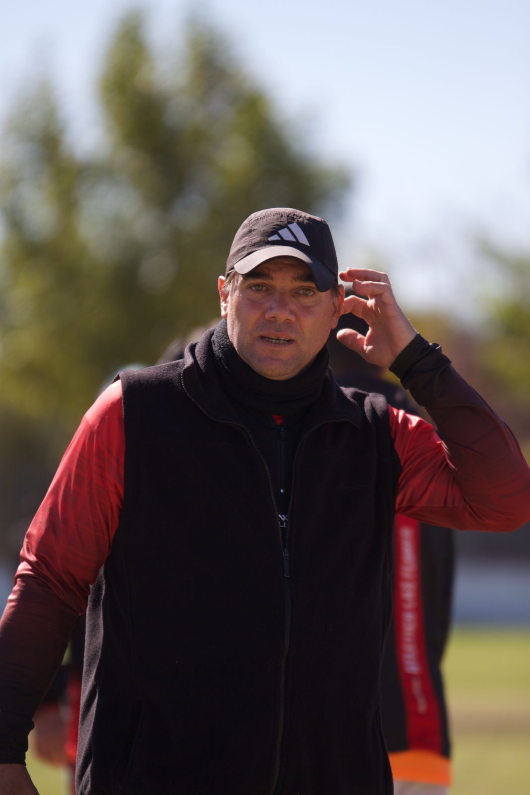 Gastón Aparicio – Nuevo DT de Club Atlético Las Flores